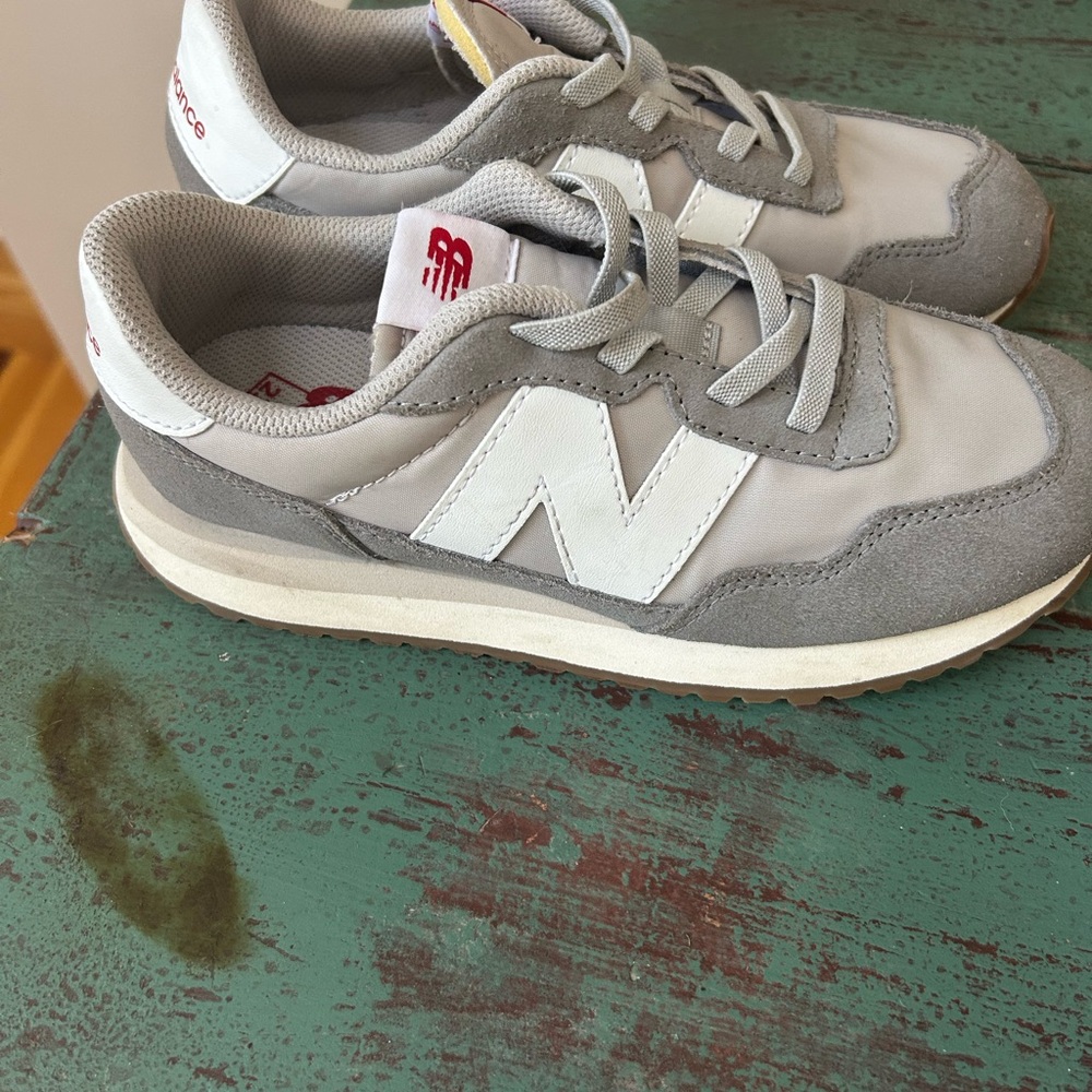 New Balance Gray Sneakers (Big Kid)
